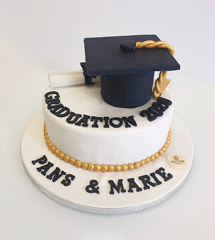 Graduation Cake 05