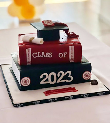 Graduation Cake 06