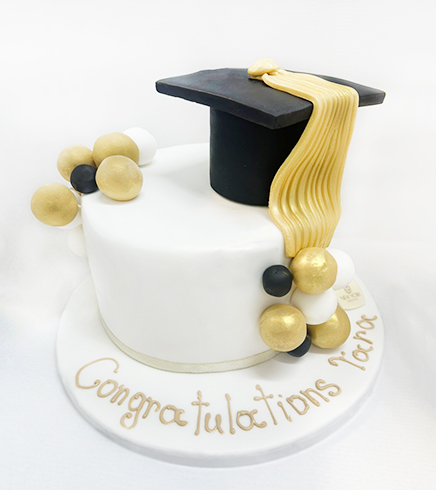 Graduation Cake 07