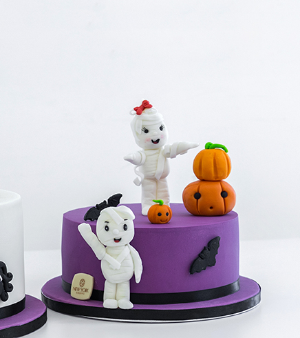 Halloween Cake 17