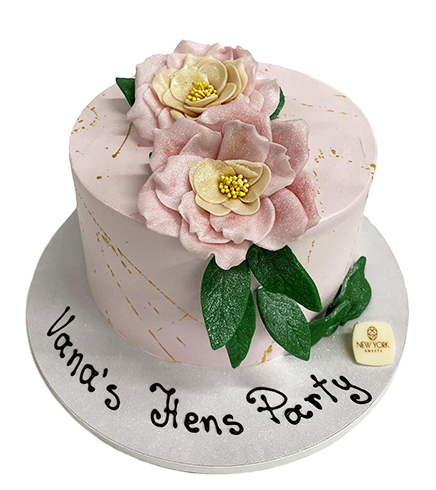 Hen/Bachelorette Cake 09