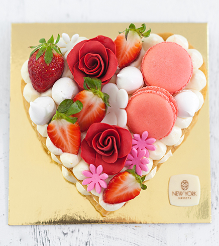 Celebrate Love Cake 01