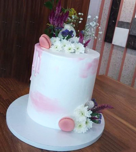 Simply Elegant Cake 16