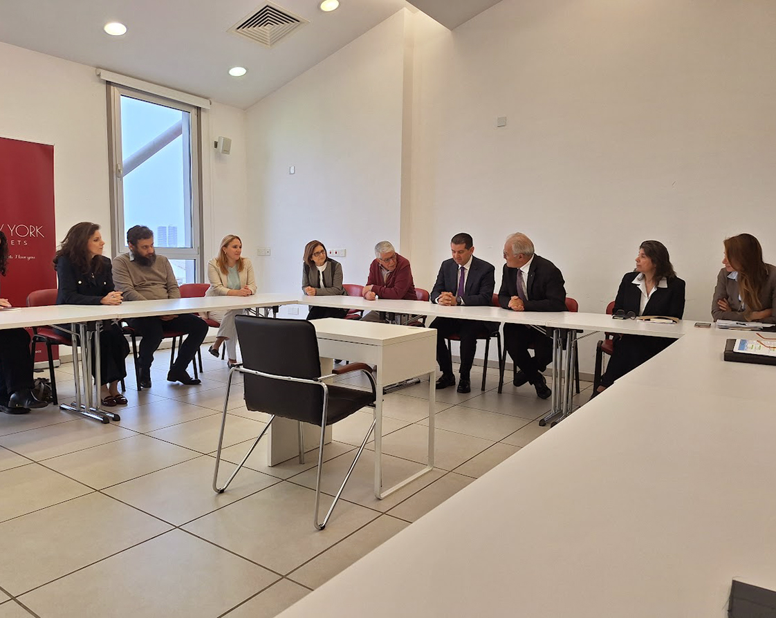 Visit of the Minister of Energy, Commerce and Industry
